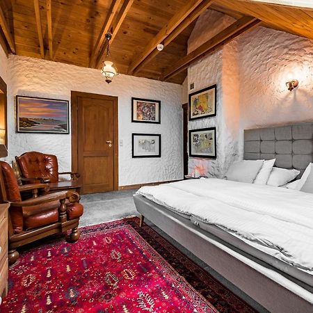 Dworek Wiktorowo Hotel Budki Petrykowskie Esterno foto